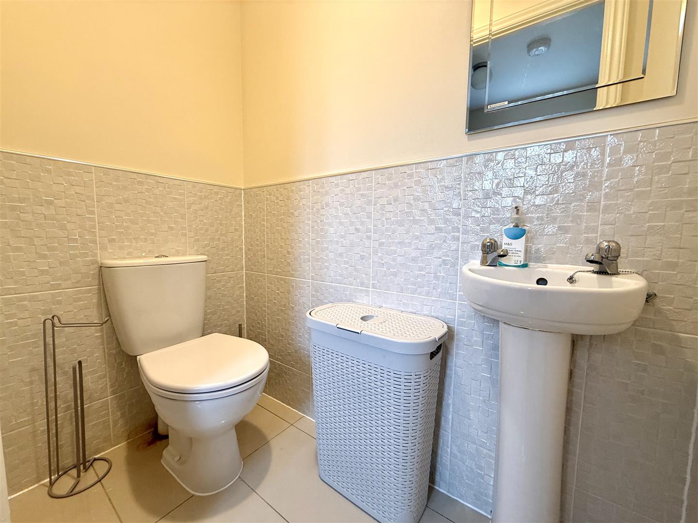 Y Deri, Sketty, Swansea, SA2 8ET